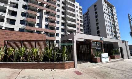 Apartamento com 3 quartos à venda na ARISTIDES MARIOTTI, Recanto Quarto Centenário, Jundiaí por R$ 800.000