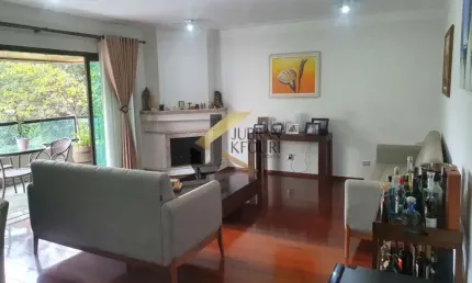Apartamento à venda no Cambuí - Campinas,  com 4 quartos (2 suítes), lazer e 2 garagens no subsolo.