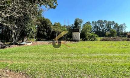 Área industrial à venda na Rodovia Campinas-Mogi Mirim, com frente de 500 metros para a pista e 121.504 m² de terreno.