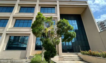 Prédio comercial de altíssimo padrão para aluguel em Campinas, no Cambuí, 3 pavimentos, subsolo e elevador.