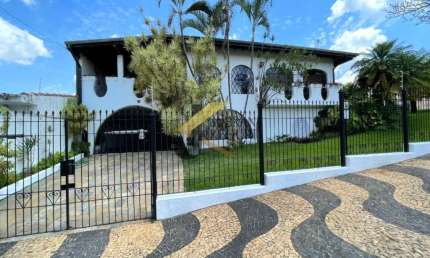 Casa com 4 quartos à venda na Rua Roberto Silveira, 270, Jardim Nossa Senhora Auxiliadora, Campinas, 380 m2 por R$ 1.500.000
