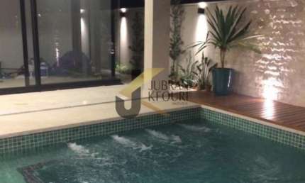 Casa à venda em condomínio de Hortolândia, 4 suítes, piscina e 4 garagens