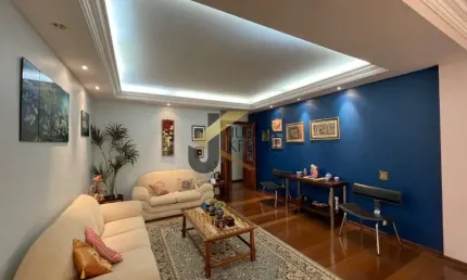 Apartamento à venda no Cambuí, 4 dormitórios (2 suítes com closet) e 3 garagens independentes no subsolo