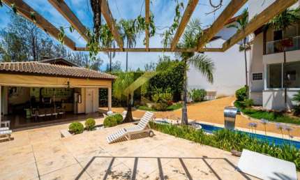 Casa à venda no Parque Taquaral -Campínas, 5 quartos (3 suítes), piscina e espaço gourmet