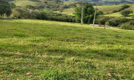 Chácara / sítio com 1 quarto à venda na ESTRADA ENTRE OURO FINO- SÃO BENTO DE CALDAS, 800, Zona Rural, Ouro Fino por R$ 1.050.000