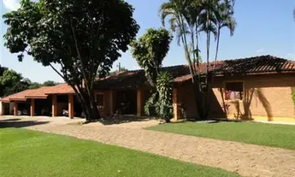 Chácara / sítio com 4 quartos à venda na Alameda Leiria, 988, Vale das Laranjeiras, Indaiatuba, 760 m2 por R$ 5.400.000