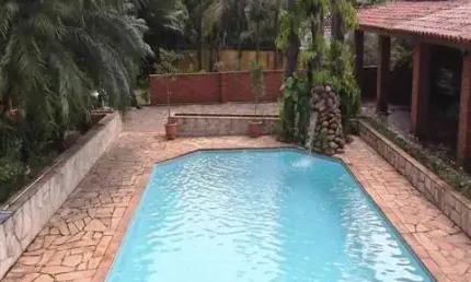 Casa à venda  no Parque Xangrilá, em Campinas com 03 dormitorios(2 suites)e piscina