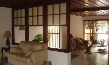 Apartamento à venda no Cambuí com 4 suítes e 3 vagas de garagem