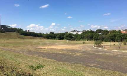 Magnífica área à venda em localização estratégica - Campinas, totalmente plana e terraplenada.