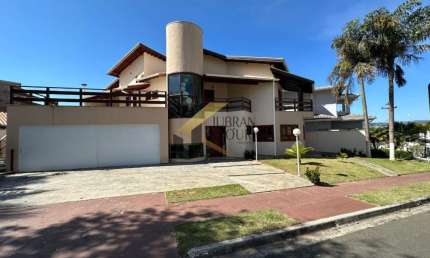 Casa à venda no condomínio Terras do Oriente - Valinhos, com 5 suítes (1 térrea), lazer e garagem para vários carros
