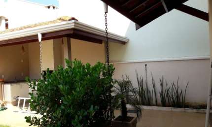 Casa  em condomínio  no Residencial Paineiras na região de Betel!