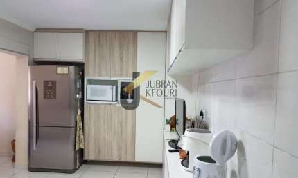 casa à venda no bairro Jardim Capivari, em Campinas .Com 2 dormitórios, sendo 1 suíte, 2 salas espaçosas ,2 vagas. Localização privilegiada .