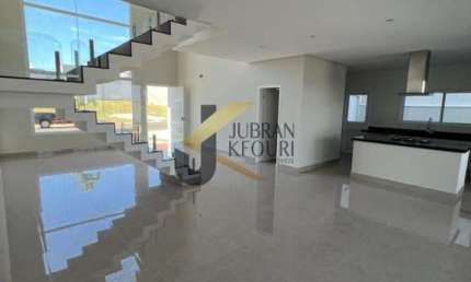 Casa à venda em condomínio - Indaiatuba, com 3 suítes, espaço gourmet e piscina