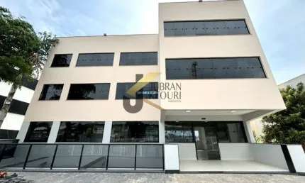 Prédio comercial  para aluguel no Jardim do Lago em Campinas. Com 3 pavimentos + pavimento inferior.