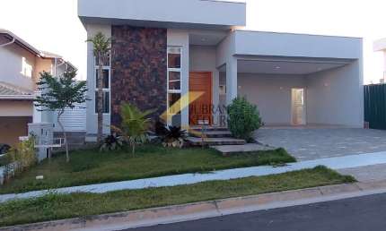 Casa à venda em Condomínio na região do Alphaville Campinas, com  5 quartos (3 suítes), lazer comum e 4 garagens.