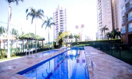 Apartamento à venda no Parque Prado - Campinas, com 3 suítes, lazer comum, 4 vagas de garagem.  Living amplo para 3 ambientes, varanda gourmet, lavabo