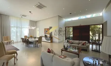 Chácara paradisíaca à venda em Sousas - Campinas, com 23.600 m² de terreno e 800 m² de construção,