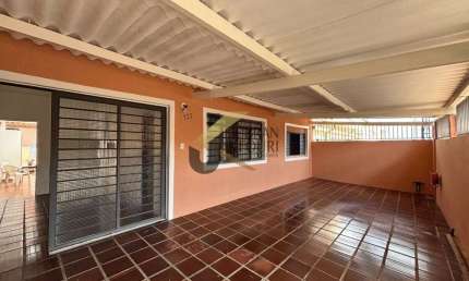 Casa à venda no Jardim Eulina - Campinas, com 3 dormitórios (1 suíte), edícula, 3 vagas de garagem