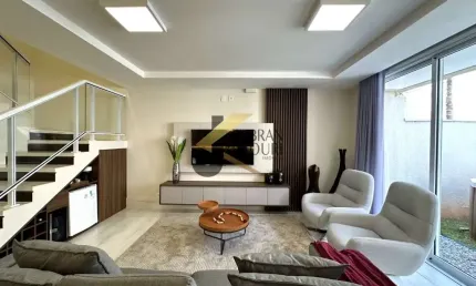 Casa em condomínio à venda no entorno do Alphaville Campinas, com 4 quartos (2 suítes) e garagem para 2 carros.