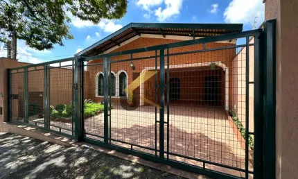 Casa com 4 quartos à venda na Rua Roberto Gomes Pedrosa, 187, Jardim Proença, Campinas por R$ 930.000