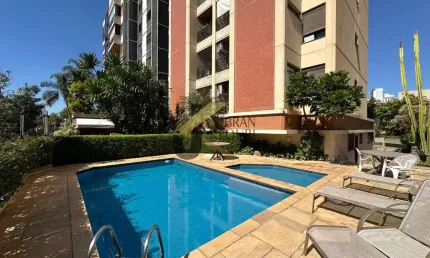 Cobertura duplex, mobiliada, decorada e equipada à venda no Cambuí - Campinas, com 3 quartos (2 suítes), churrasqueira e piscina privativa e 3 vagas.