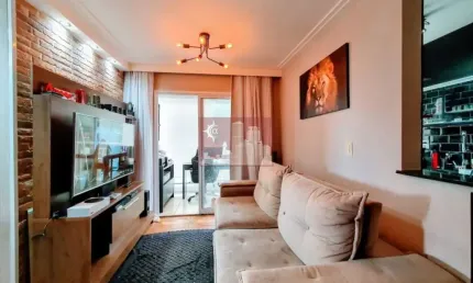 Apartamento na Casa Verde Baixa próximo a Av Braz Leme com varanda, vaga e lazer completo.