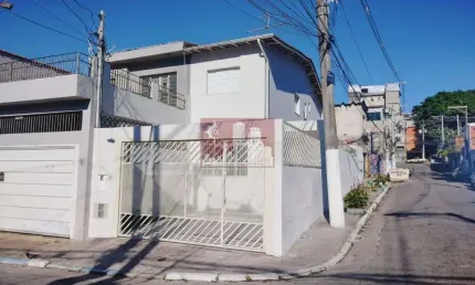 Casa com 3 quartos à venda na Rua Brasiluso Lopes, 175, Jardim Peri, São Paulo