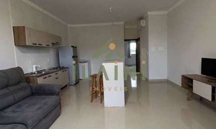 Apartamento á venda semi-mobiliado com 2 dormitórios centro de Camboriú SC