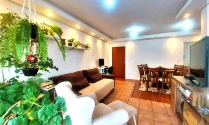 Apartamento de 96m² com 3 quartos sendo 1 suíte no Centro