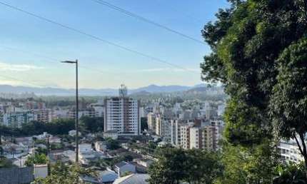 Terreno em condomínio fechado à venda na Servidão João José de Melo, --, Córrego Grande, Florianópolis por R$ 1.500.000