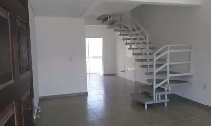 Casa Residencial de 2 dorms no bairro São João Do Rio Vermelho