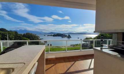 Apartamento com 3 quartos à venda na Rua Videira, --, Abraão, Florianópolis
