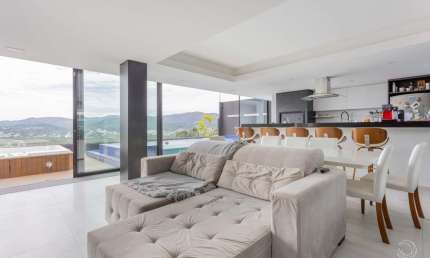 Casa com 4 quartos à venda na Rua José Francisco Dias Areias, --, Trindade, Florianópolis