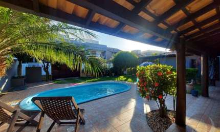 Casa Residencial de 3 quartos no bairro Rio Tavares