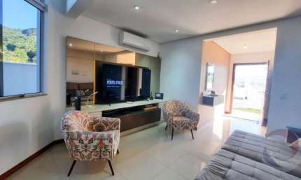 Casa Residencial de 3 dorms no bairro Ribeirao Da Ilha
