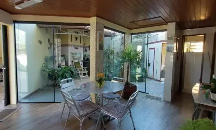 Casa com 5 quartos à venda na Rua Paula Ramos, --, Coqueiros, Florianópolis