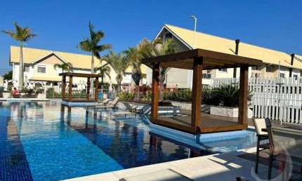 Casa Residencial de 3 dorms no bairro Morro Das Pedras