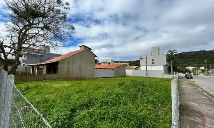 Terreno à venda na Rua Jorge Cherem, --, Jurerê, Florianópolis