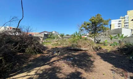 Terreno à venda na Rua João Motta Espezim, --, Saco dos Limões, Florianópolis