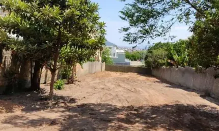 Terreno de 770m² no bairro Ingleses Do Rio Vermelho