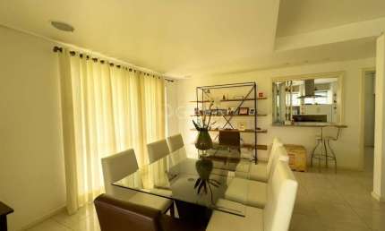 Casa Residencial de 4 dorms no bairro Santo Antônio De Lisboa