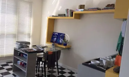 Sala comercial à venda na Avenida Prefeito Osmar Cunha, --, Centro, Florianópolis