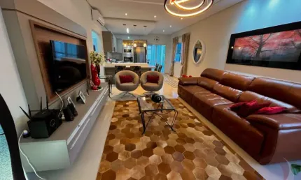 Casa Residencial de 3 dorms no bairro Praia De Fora