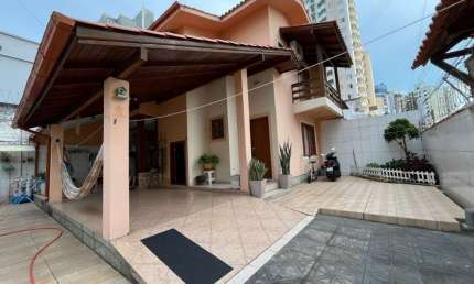 Casa comercial à venda na Avenida Salvador Di Bernardi, --, Campinas, São José
