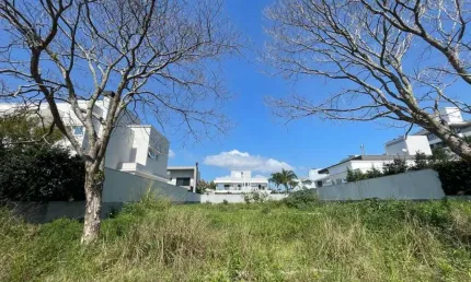 Terreno à venda na Rua das Baúnas, --, Jurerê Internacional, Florianópolis