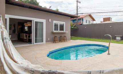 Casa Residencial de 3 quartos no bairro Rio Tavares