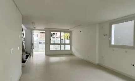 Casa residencial de 3 dorms no bairro córrego grande
