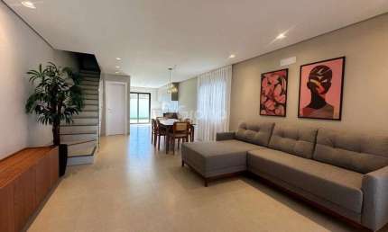 Casa Residencial de 111m² com 3 quartos sendo 1 suíte no bairro Passa Vinte em Palhoça