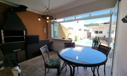 Casa com 3 quartos à venda na Rua das Perdizes, --, Pedra Branca, Palhoça