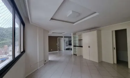 Apartamento com 2 quartos à venda na Rua Frei Evaristo, --, Centro, Florianópolis